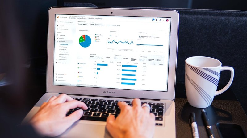 ダッシュボードでデータを確認する様子