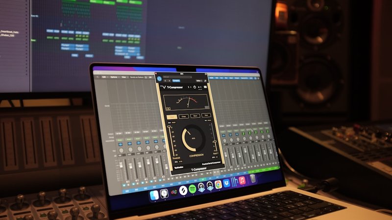 audio waveform editing music software screen